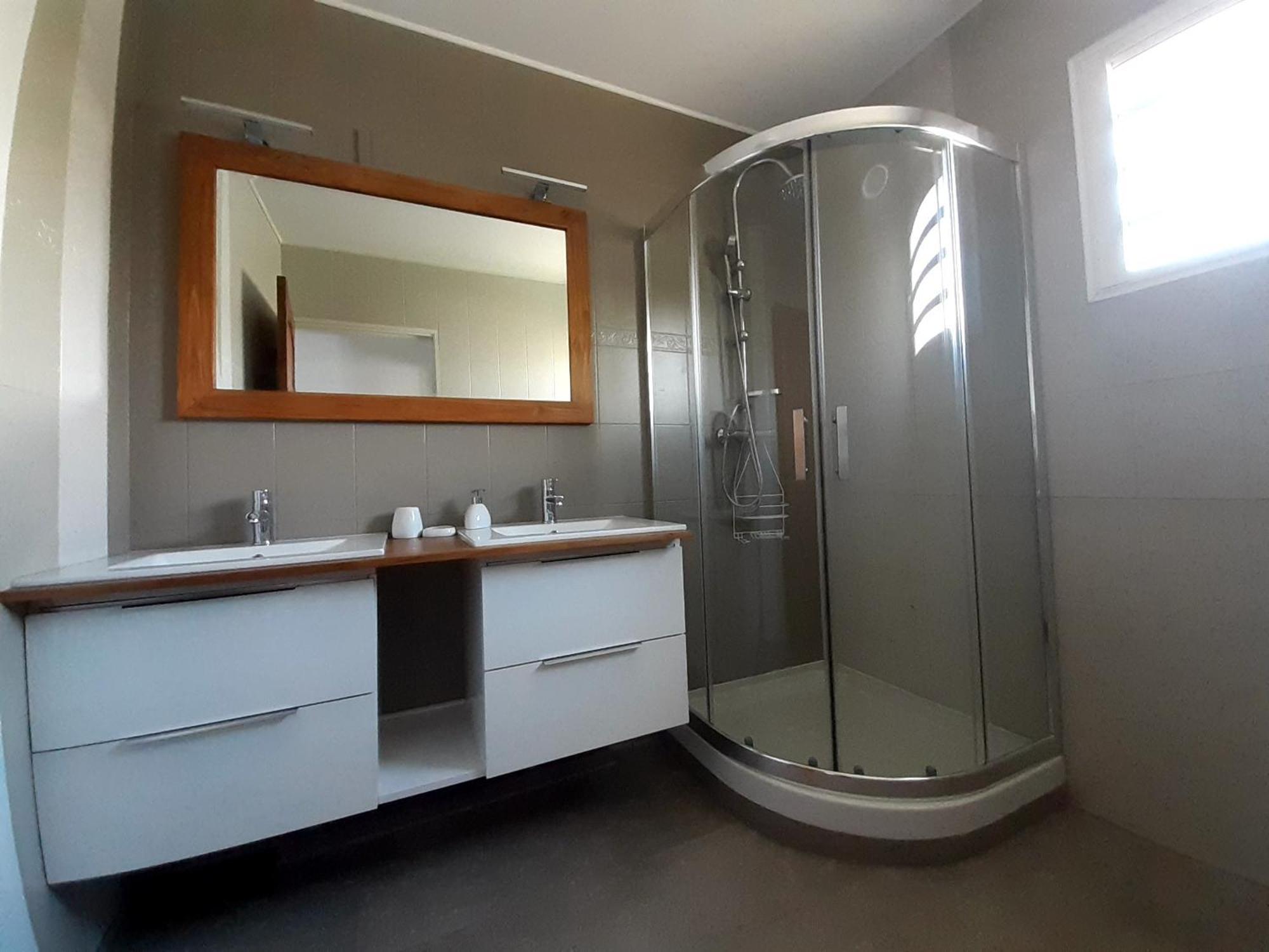 Joli Appartement, Piscine, Jacuzzi Sainte-Suzanne Extérieur photo